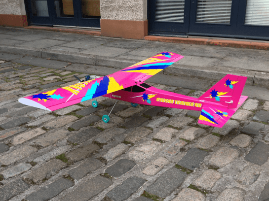 Kyosho Trainer 40 Pink Kyosho Trainer 31.08.13 (2)