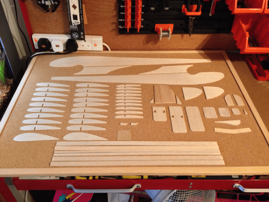 Veron Cardinal (A) Parts Cut Out (25.04.14)