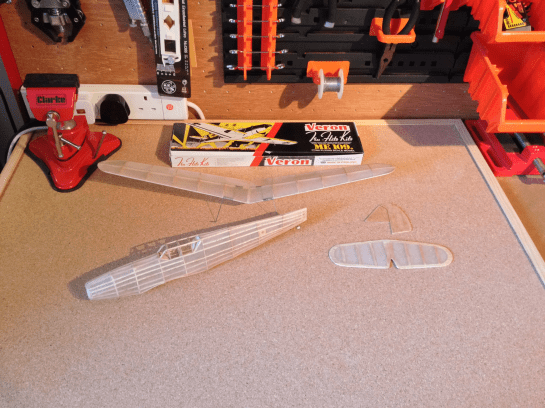 Veron Tru-Flite ME109G C2 Panels Covered (20.07.14)